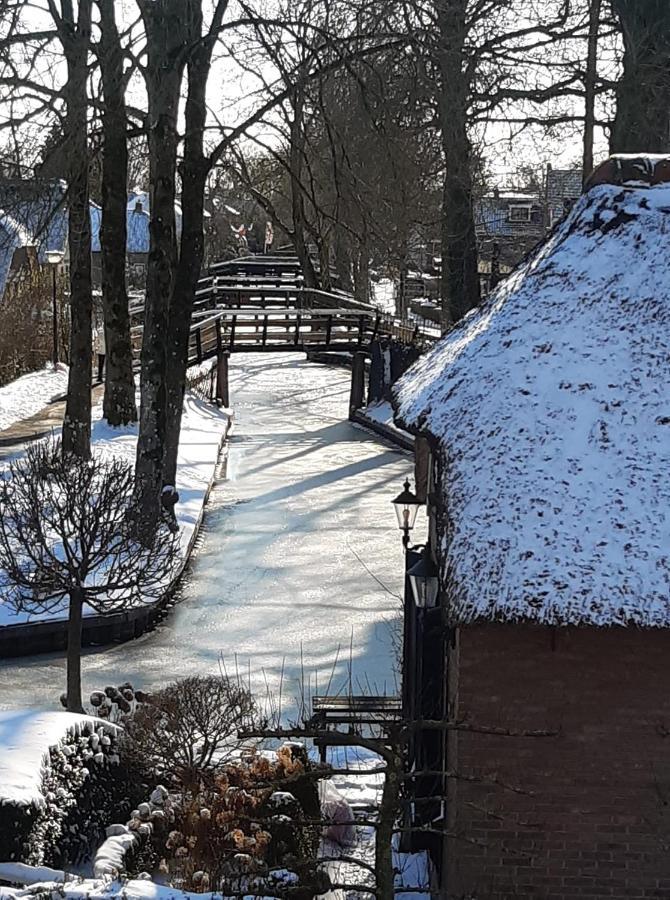 B&B Villa Giethoorn - Canalview, Privacy & Parking Exterior foto